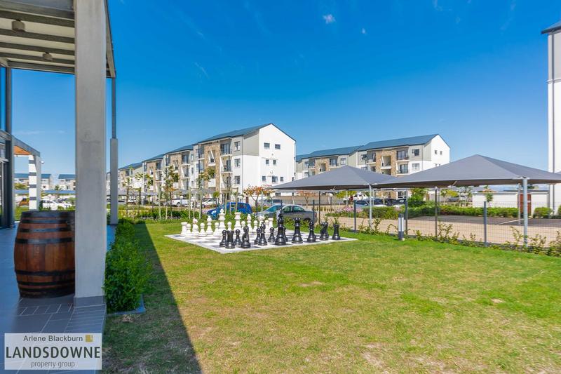 To Let 3 Bedroom Property for Rent in Sandown Western Cape